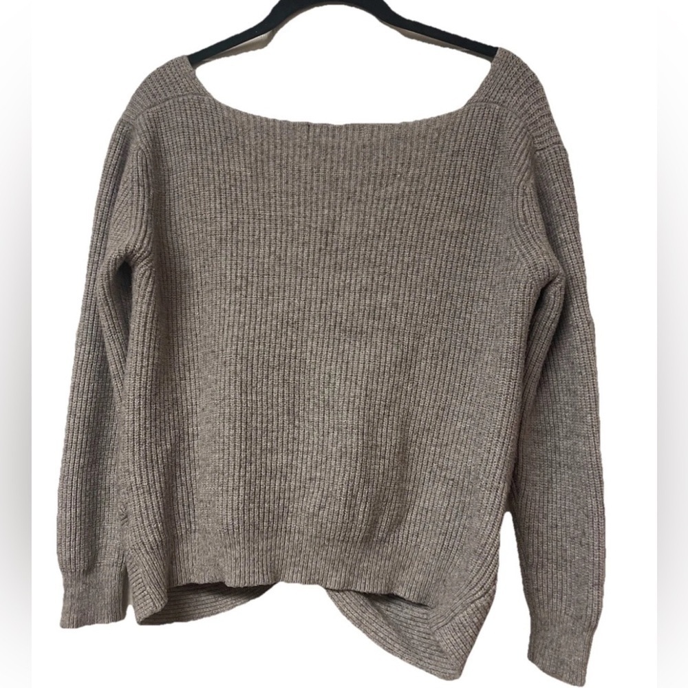 Akira Knot Front Twist Sweater Long Sleeved V neck in Gray Size M - Picture 2 of 7